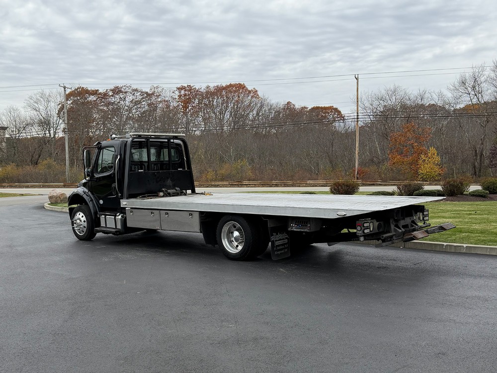 2015 Freightliner M2 (Key# 5277) 3